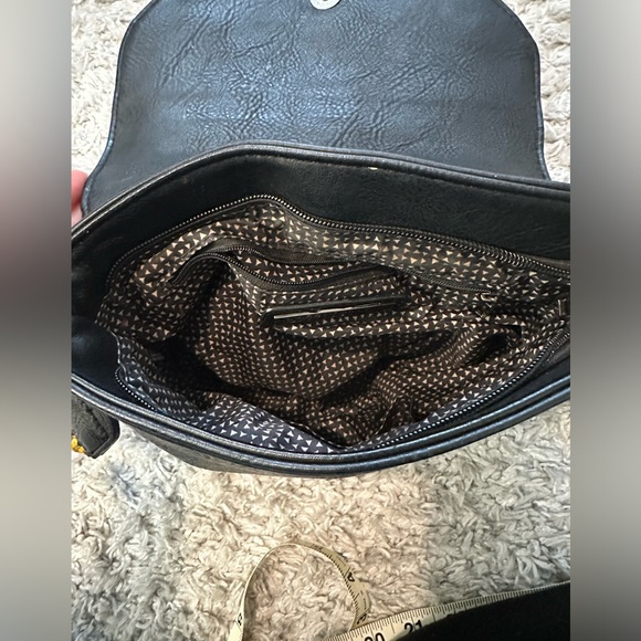 Antik Kraft black purse with reversible strap crossbody bag - Picture 4 of 10